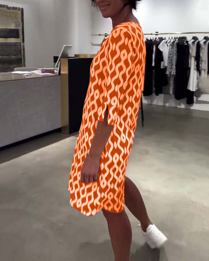 Jacqueline - Vestido Estampado De Largo Medio Y Cuello Alto