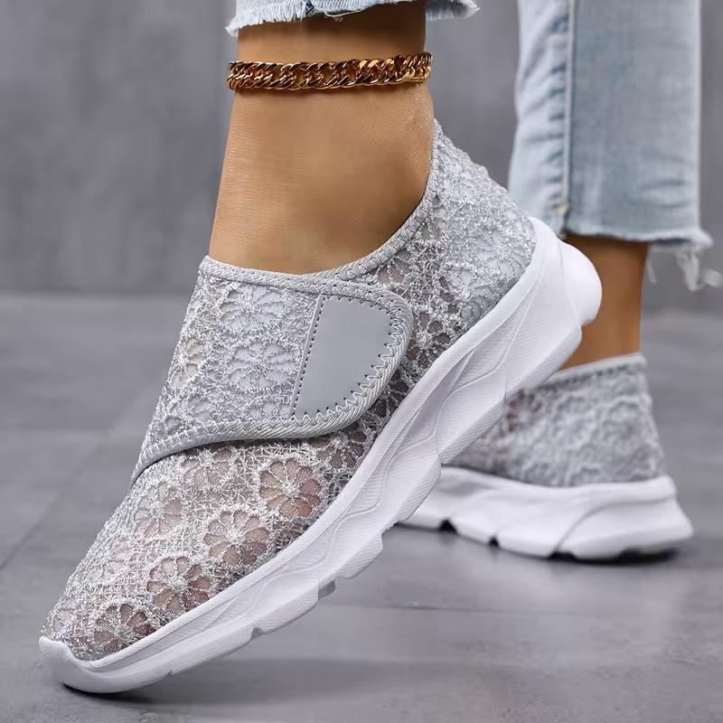 Sabyne - Zapatillas Deportivas de Encaje Floral Con Cierre de Velcro