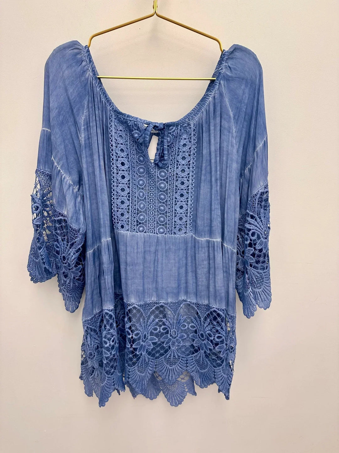 Lurdes - Camisa Elegante Con Cuello Redondo