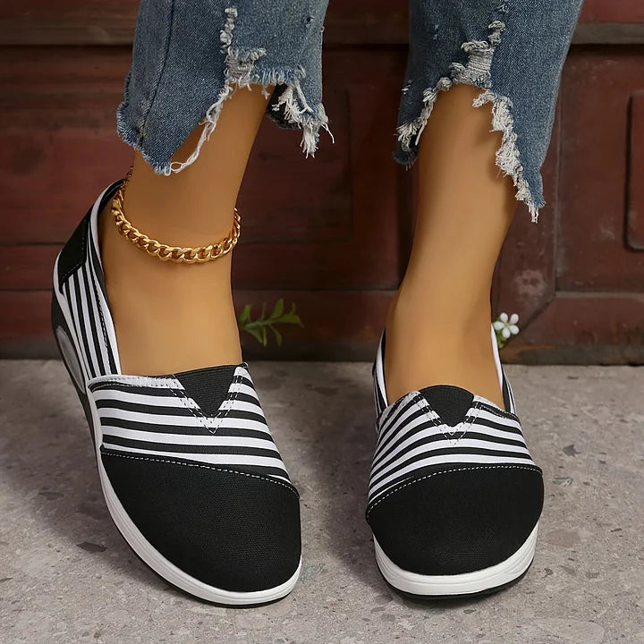 Tasha - Cómodas Zapatillas Ortopédicas Sin Cordones Rayas
