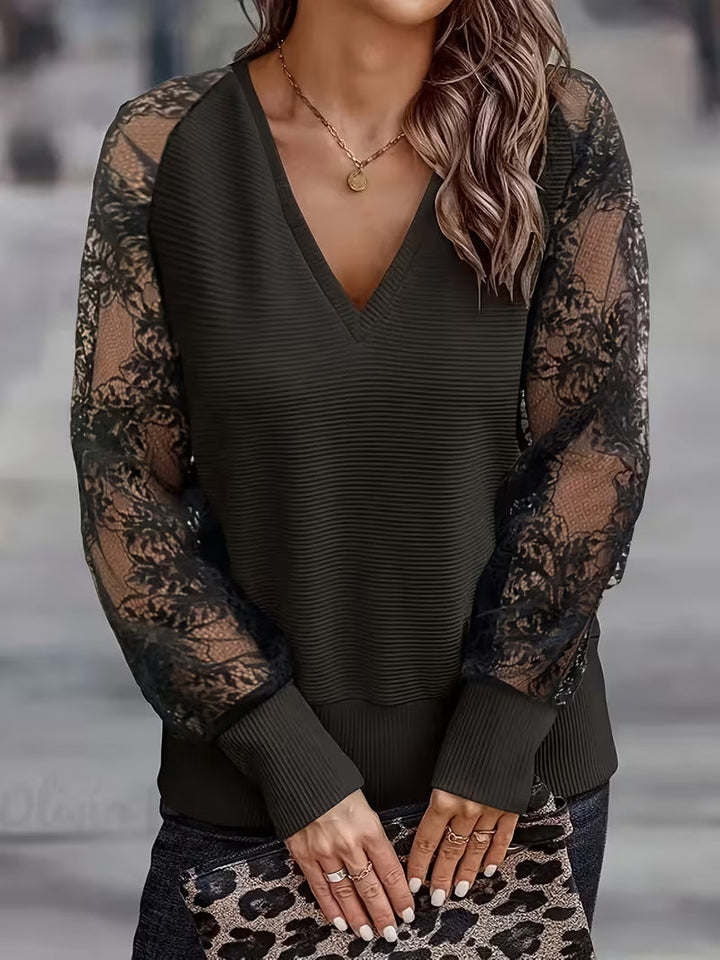Brunelle - Top Informal De Encaje Holgado Con Cuello en V