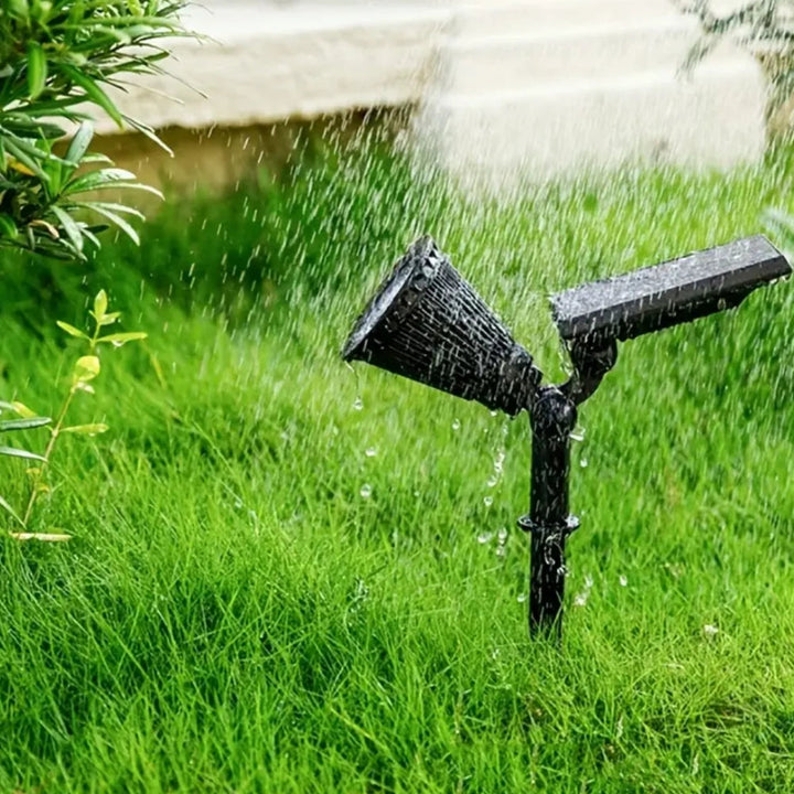 LumaBloom - Foco Solar Para Jardín