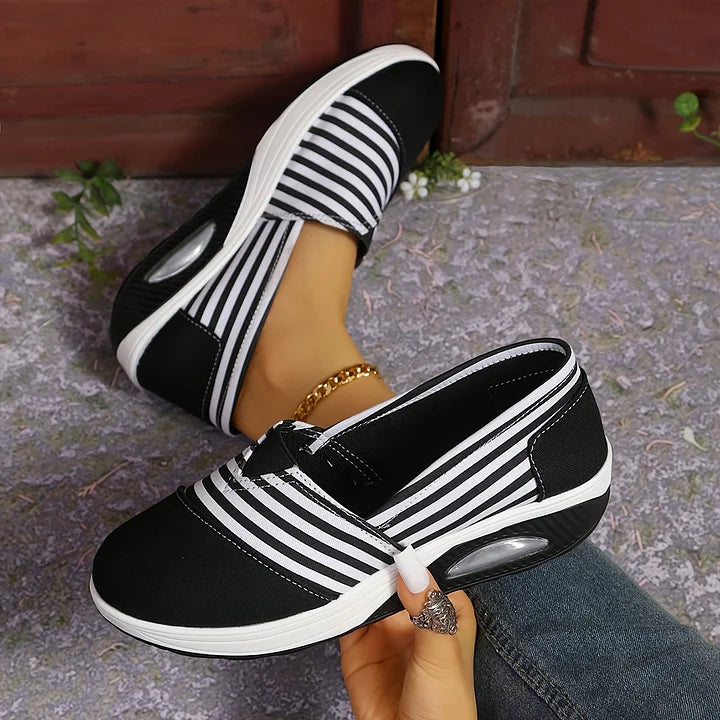 Tasha - Cómodas Zapatillas Ortopédicas Sin Cordones Rayas