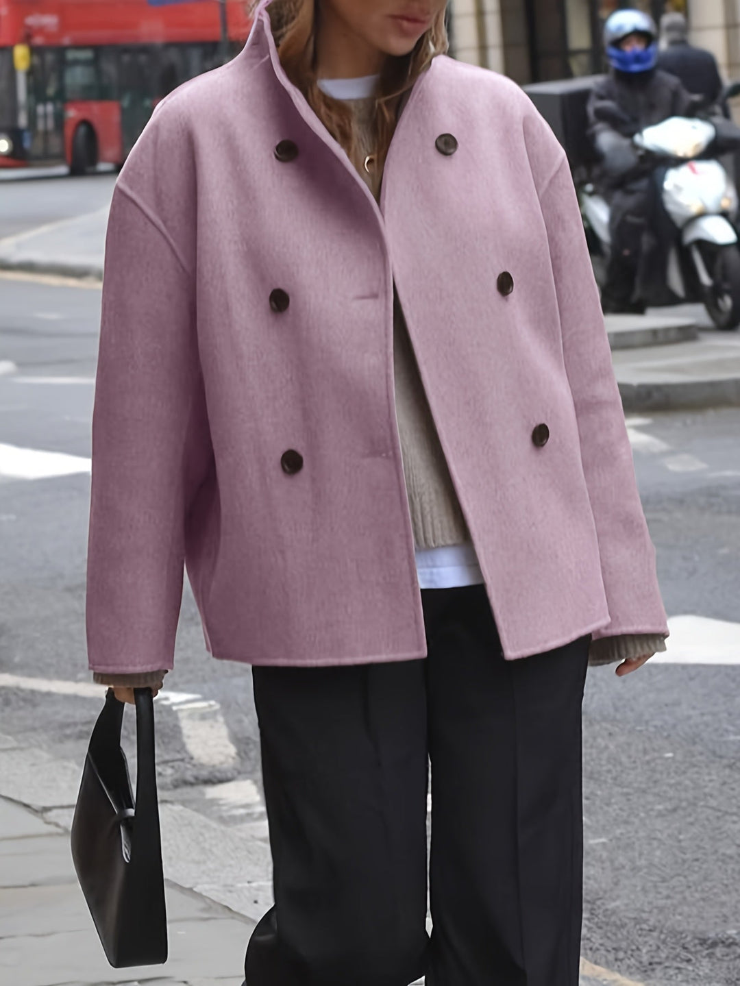 Deanne - Elegante Abrigo Beige De Doble Botonadura