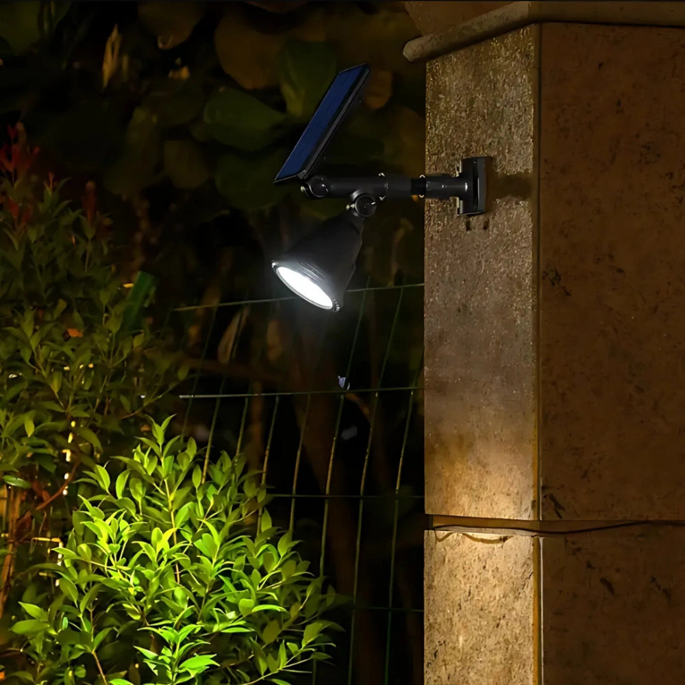 LumaBloom - Foco Solar Para Jardín