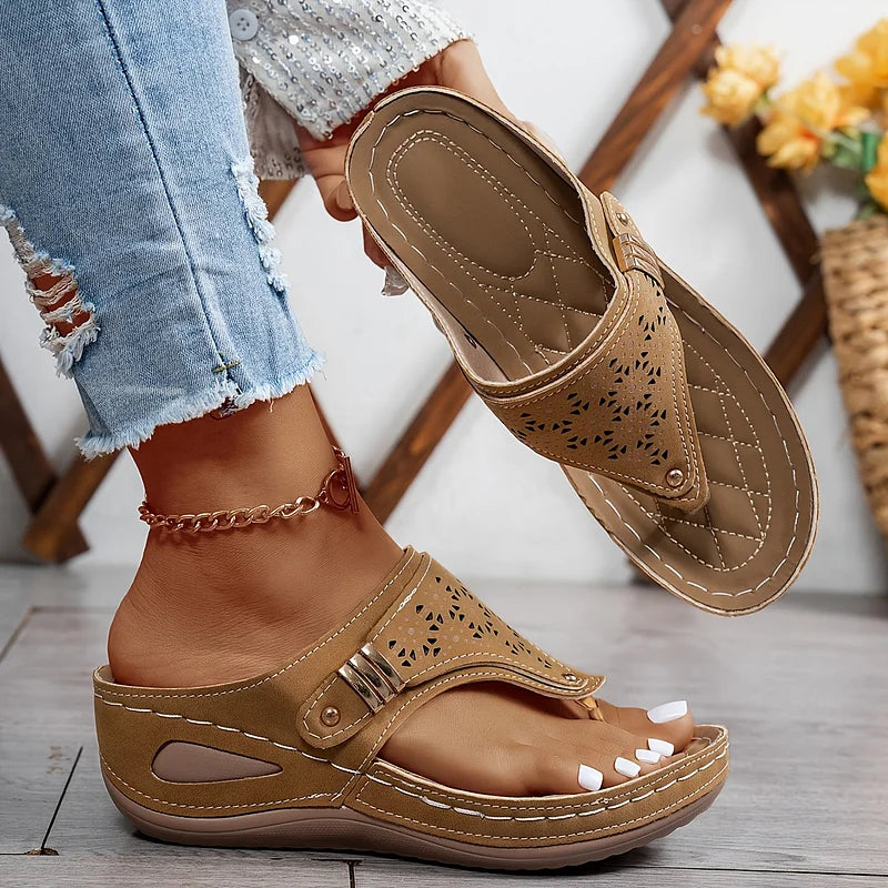 Tiara - Sandalias Con Cuña Elegantes