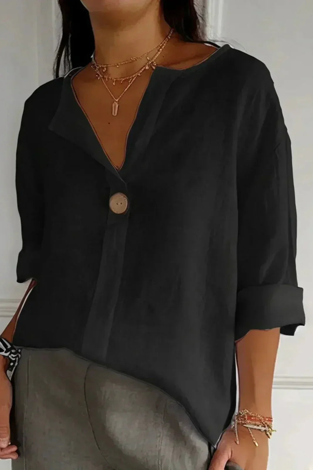Chalina - Blusa De Lino Con Cuello En V