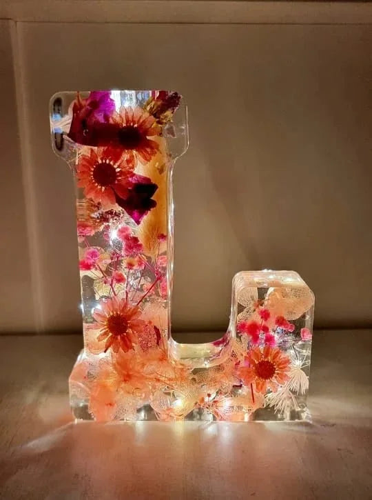 FloraShine - Lámpara Nocturna de Resina Con Flores Hecha a Mano