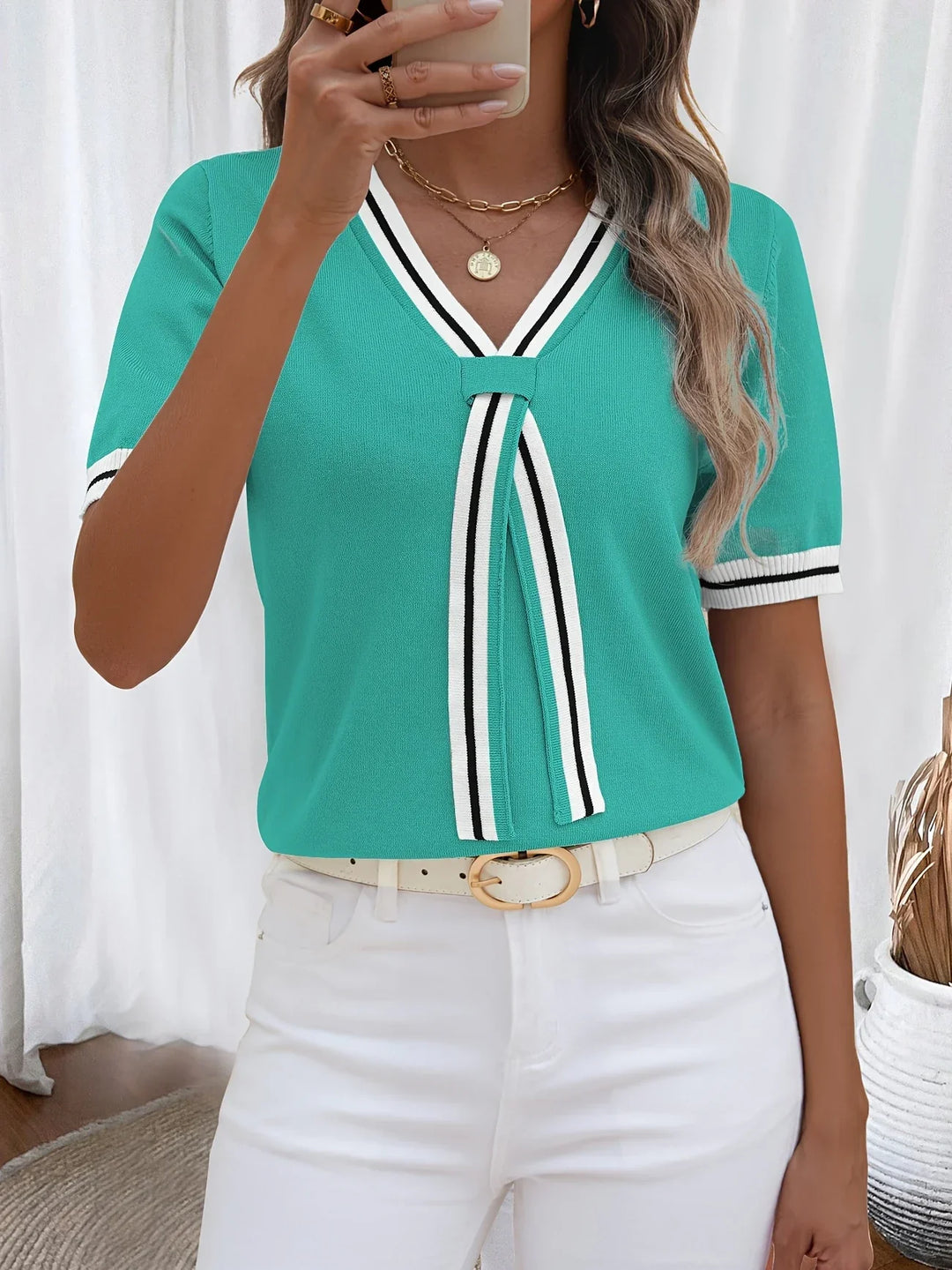 Brunella - Elegante Top De Punto Con Cuello En V