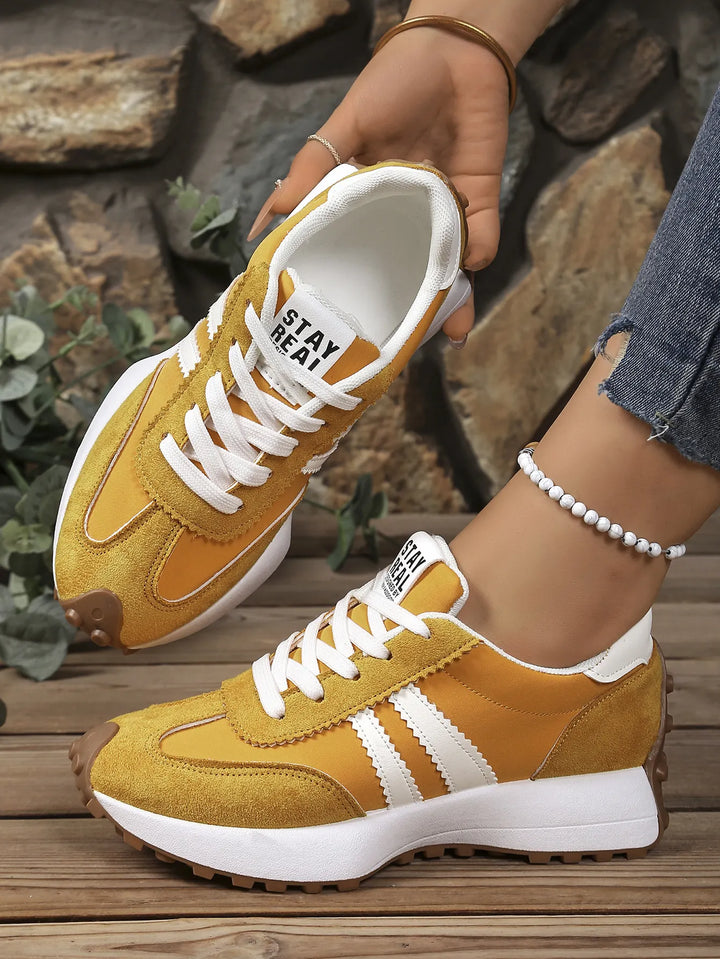 Lariesa - Zapatillas Con Cierre de Cordones y Rayas en Contraste