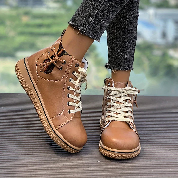 Tracy - Botines Con Cordones