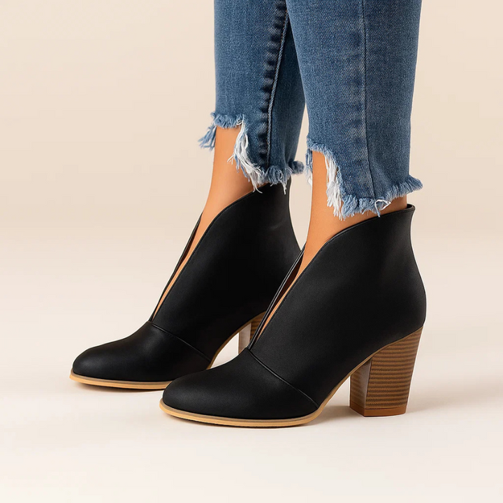 Phyllis - Botines Con Corte En V