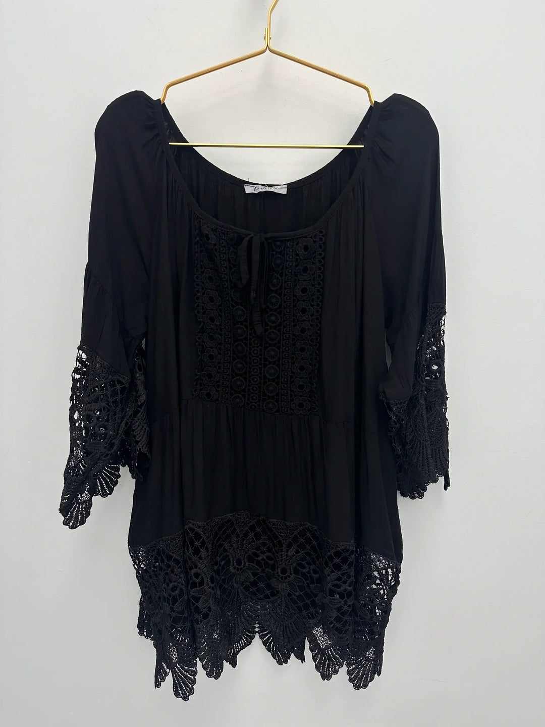 Lurdes - Camisa Elegante Con Cuello Redondo