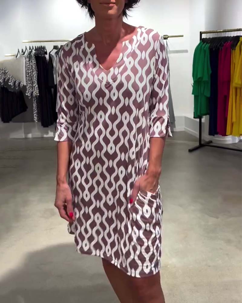 Jacqueline - Vestido Estampado De Largo Medio Y Cuello Alto