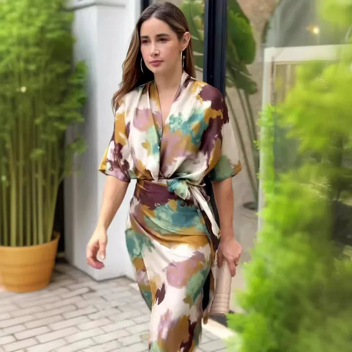 Natalja - Elegante Vestido De Satén Con Estampado Abstracto