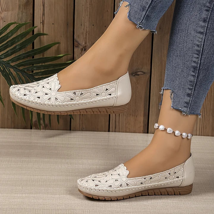 Inessa - Zapatos Ortopédicos De Moda Con Aberturas