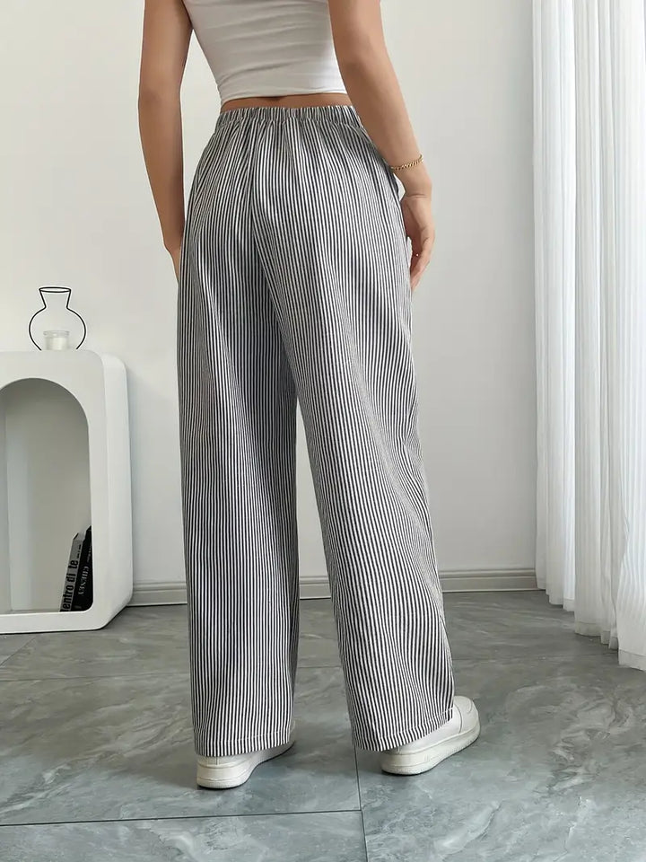 Alina - Pantalón Elegante A Rayas Con Bolsillos