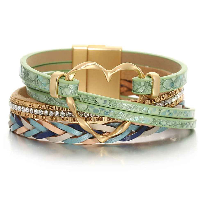 Reyn - Pulsera De Cuero en Capas Con Colgante De Corazón