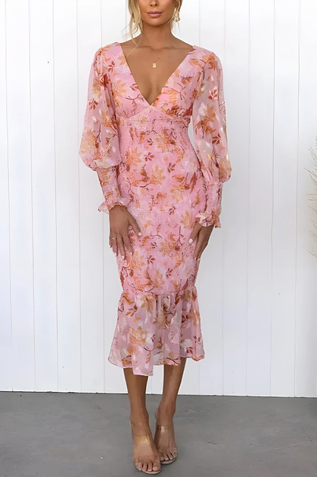 Nayra - Elegante Vestido Floral Con Cuello En V