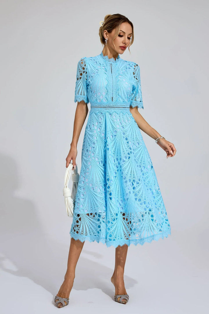 Vorelle - Vestido Informal de Manga Corta con Bordado Floral