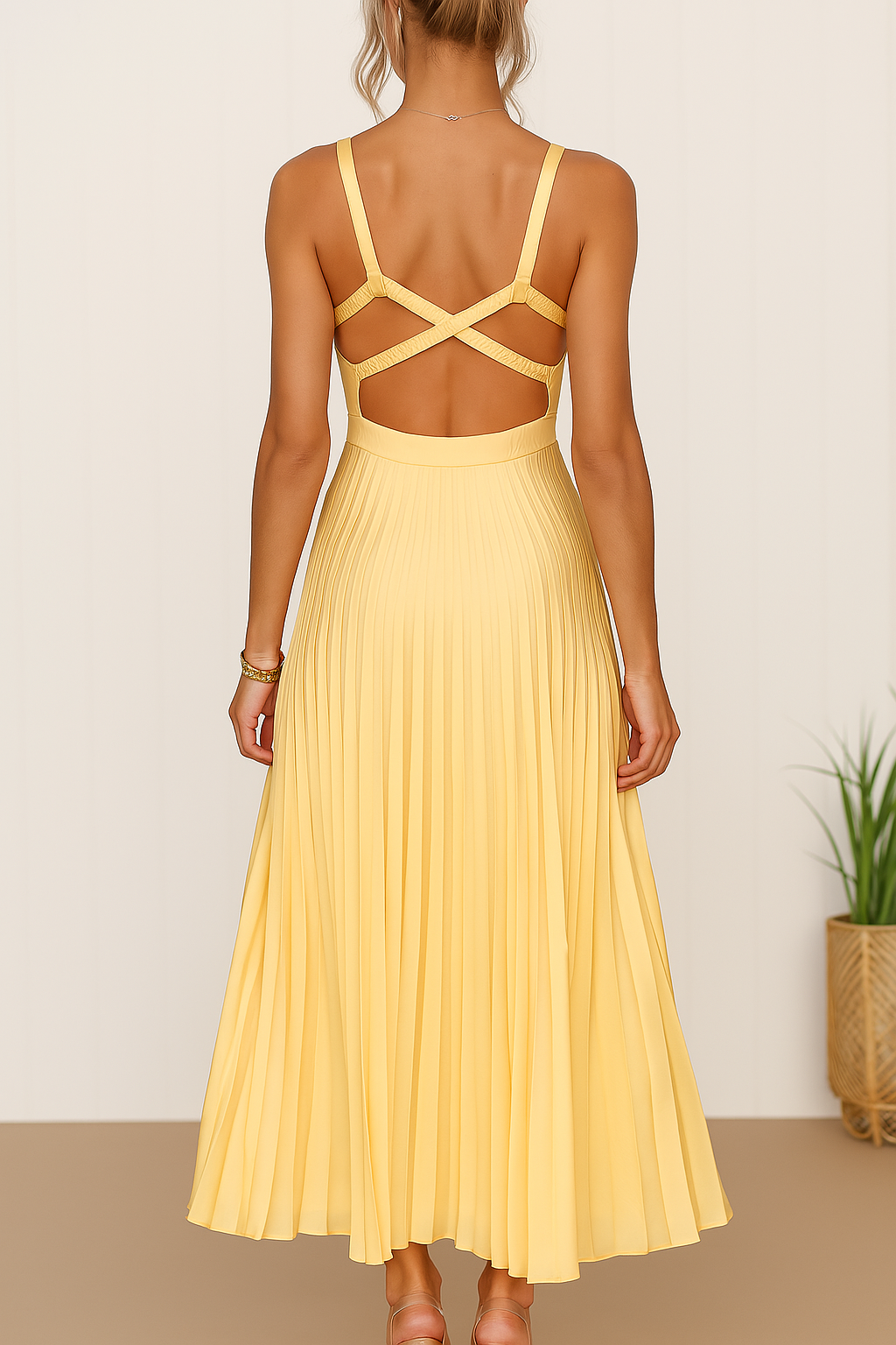 Tuuliki - Vestido Midi Sin Mangas Con Pliegues