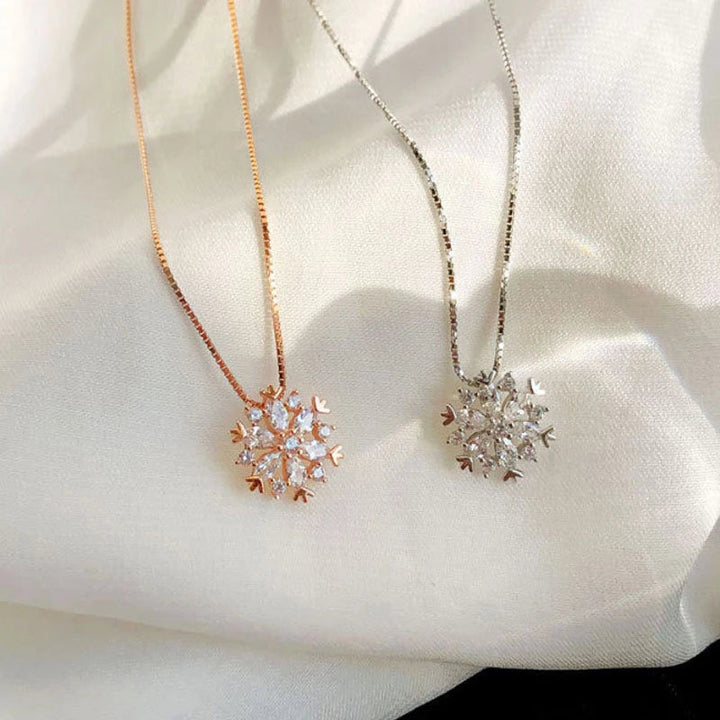 Nyellain - Collar de Cristal con Copo de Nieve Brillante
