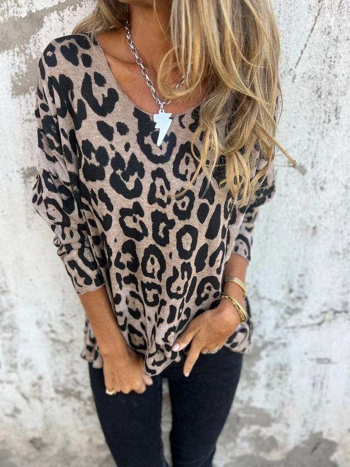 Swantje - Blusa Redonda con Cuello y Estampado de Leopardo