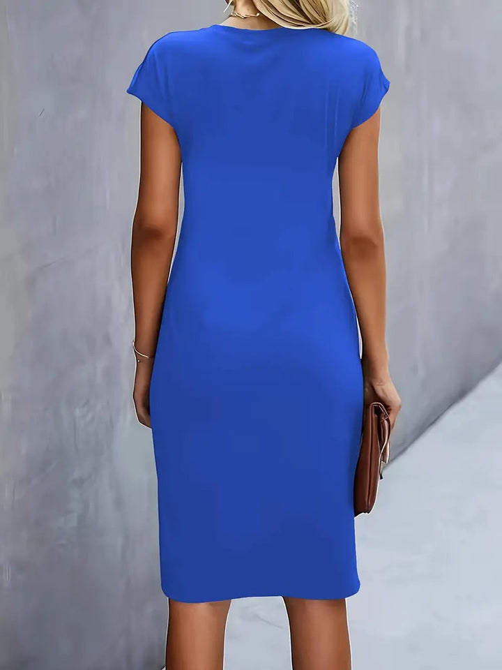 Adelina - Elegante Vestido Con Cuello Redondo