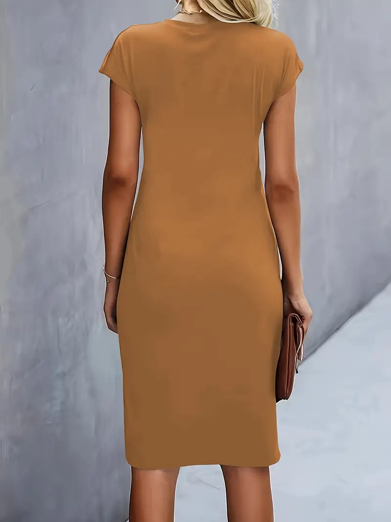Adelina - Elegante Vestido Con Cuello Redondo