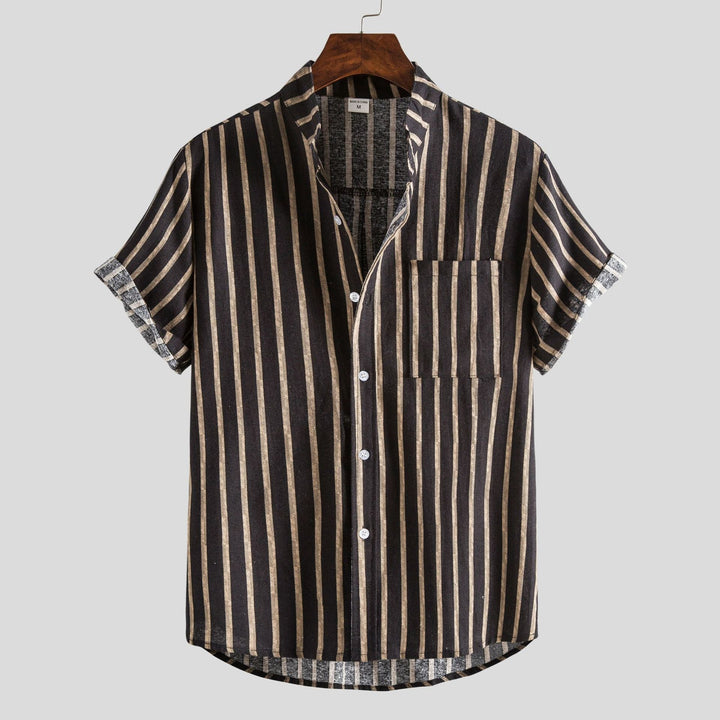 Lachlan - Camiseta Elegante Con Botones