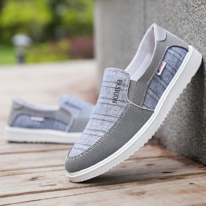 Bernardo - Zapatillas Resbalón En Versátiles