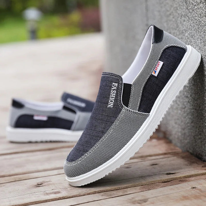 Bernardo - Zapatillas Resbalón En Versátiles