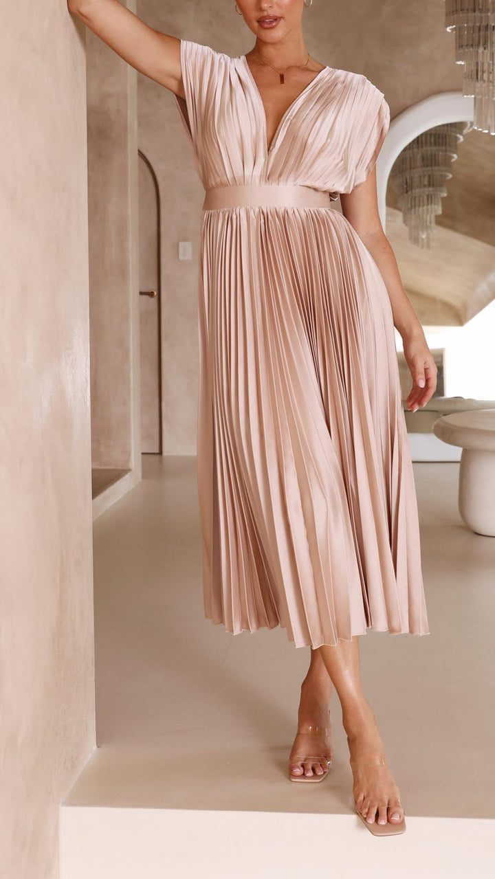 Iria - Elegante Vestido Plisado