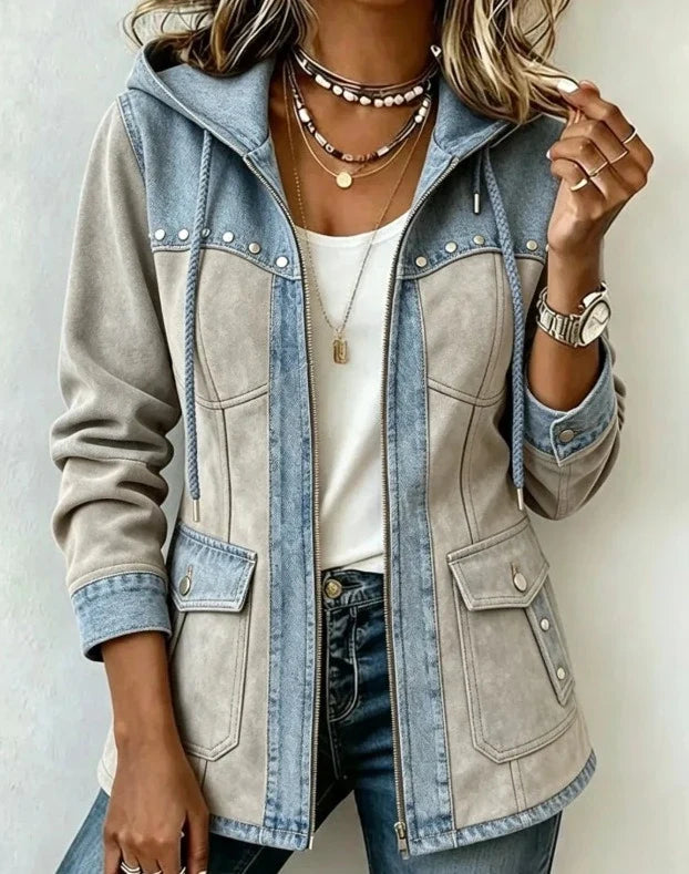 Lyndsay - Chaqueta Con Capucha y Paneles Texturizados en Contraste
