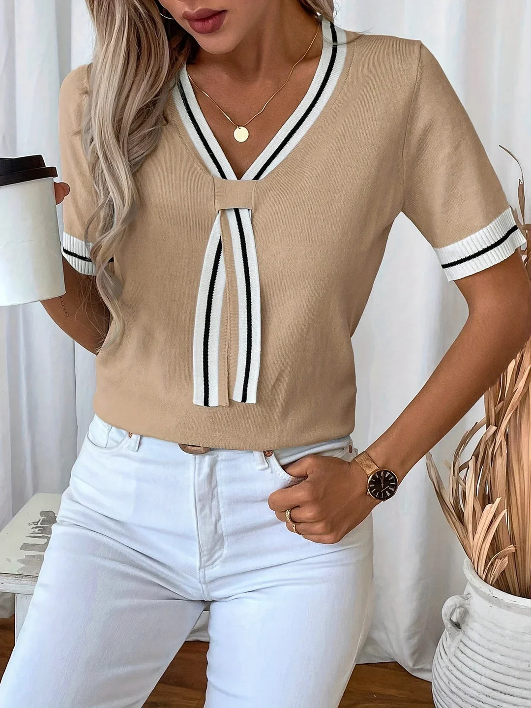 Brunella - Elegante Top De Punto Con Cuello En V