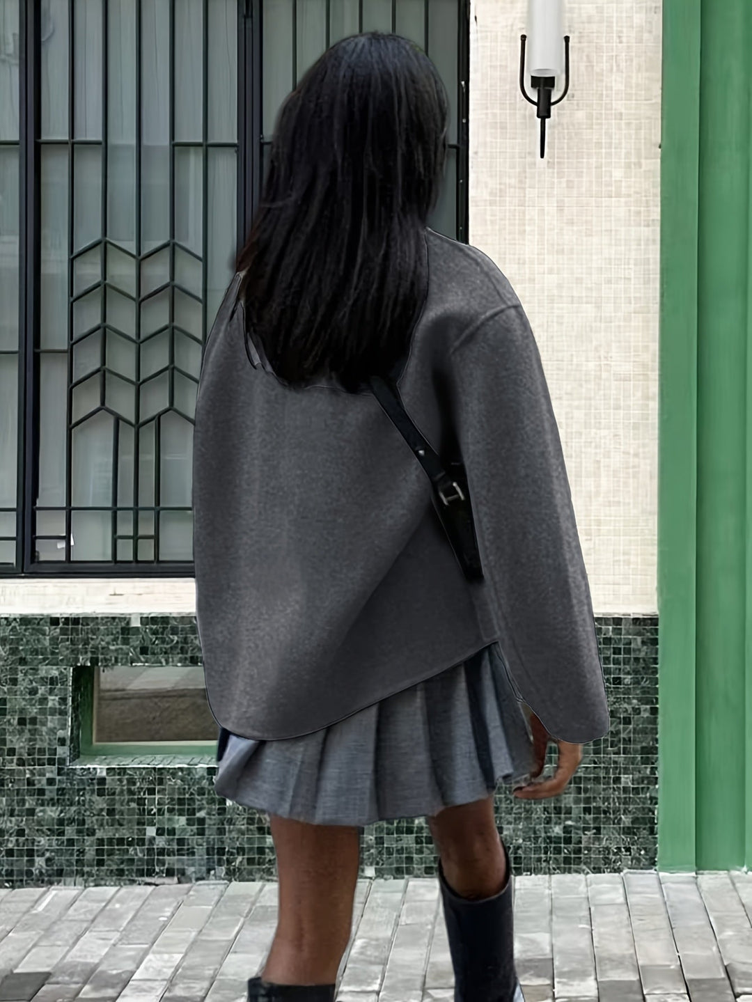 Deanne - Elegante Abrigo Beige De Doble Botonadura