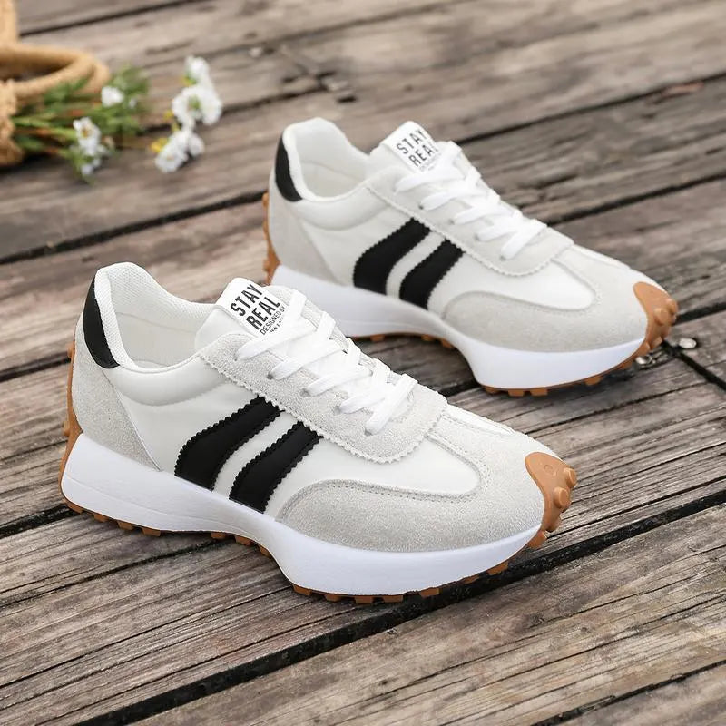 Lariesa - Zapatillas Con Cierre de Cordones y Rayas en Contraste