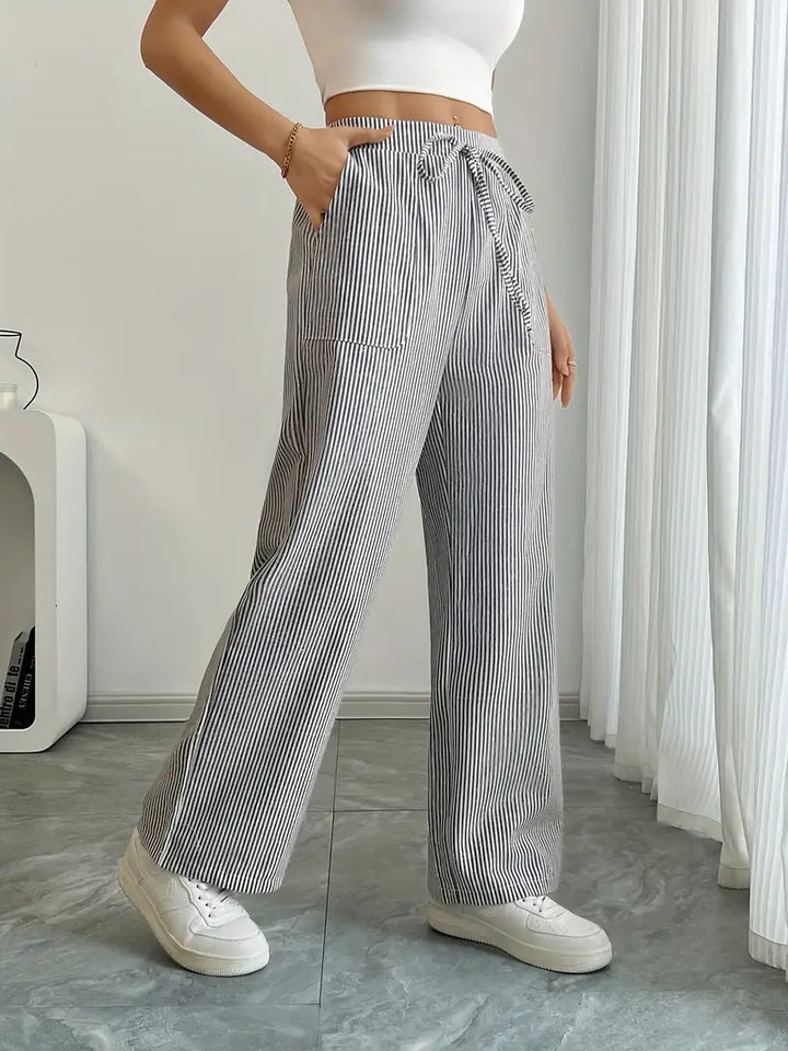 Alina - Pantalón Elegante A Rayas Con Bolsillos