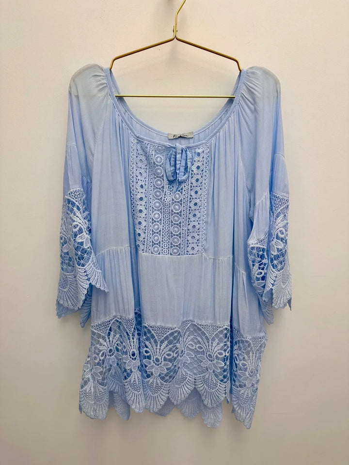 Lurdes - Camisa Elegante Con Cuello Redondo