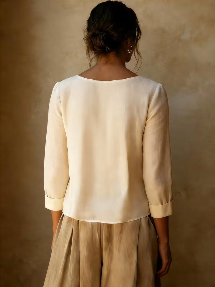 Gelina - Blusa De Cuello Redondo Con Pliegues en La Parte Delantera