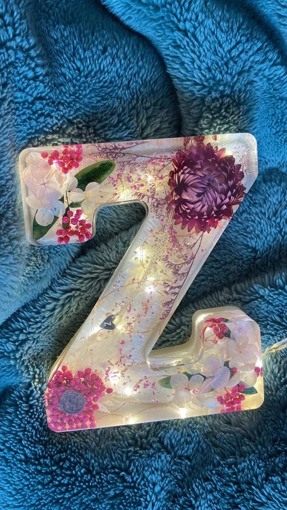 FloraShine - Lámpara Nocturna de Resina Con Flores Hecha a Mano
