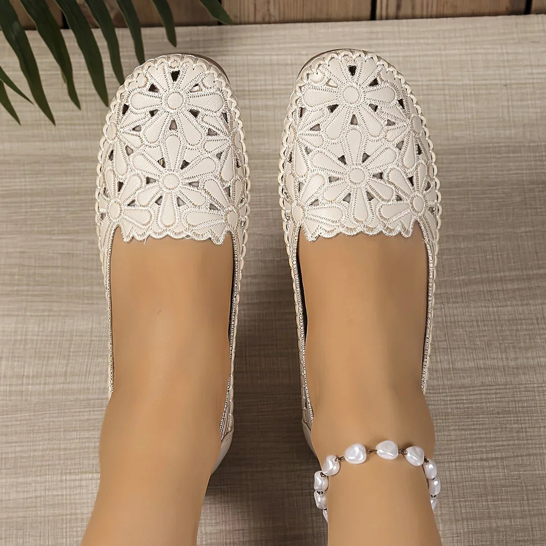 Inessa - Zapatos Ortopédicos De Moda Con Aberturas