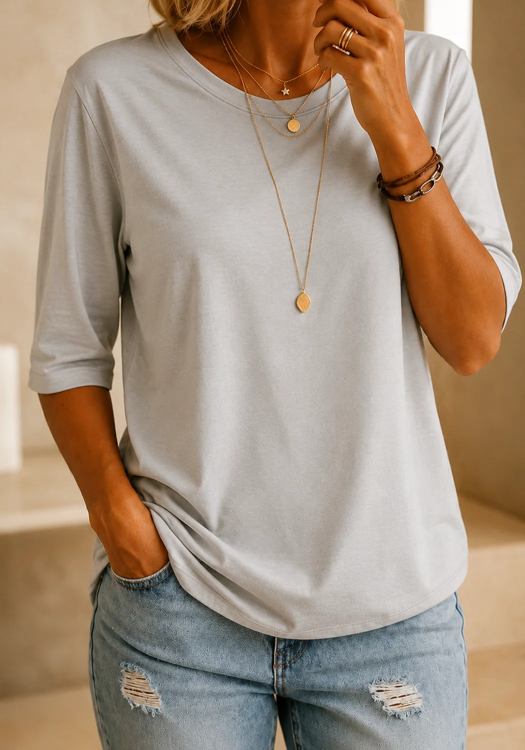 Arisa - Camiseta de Cuello Redondo y Manga Tres Cuartos