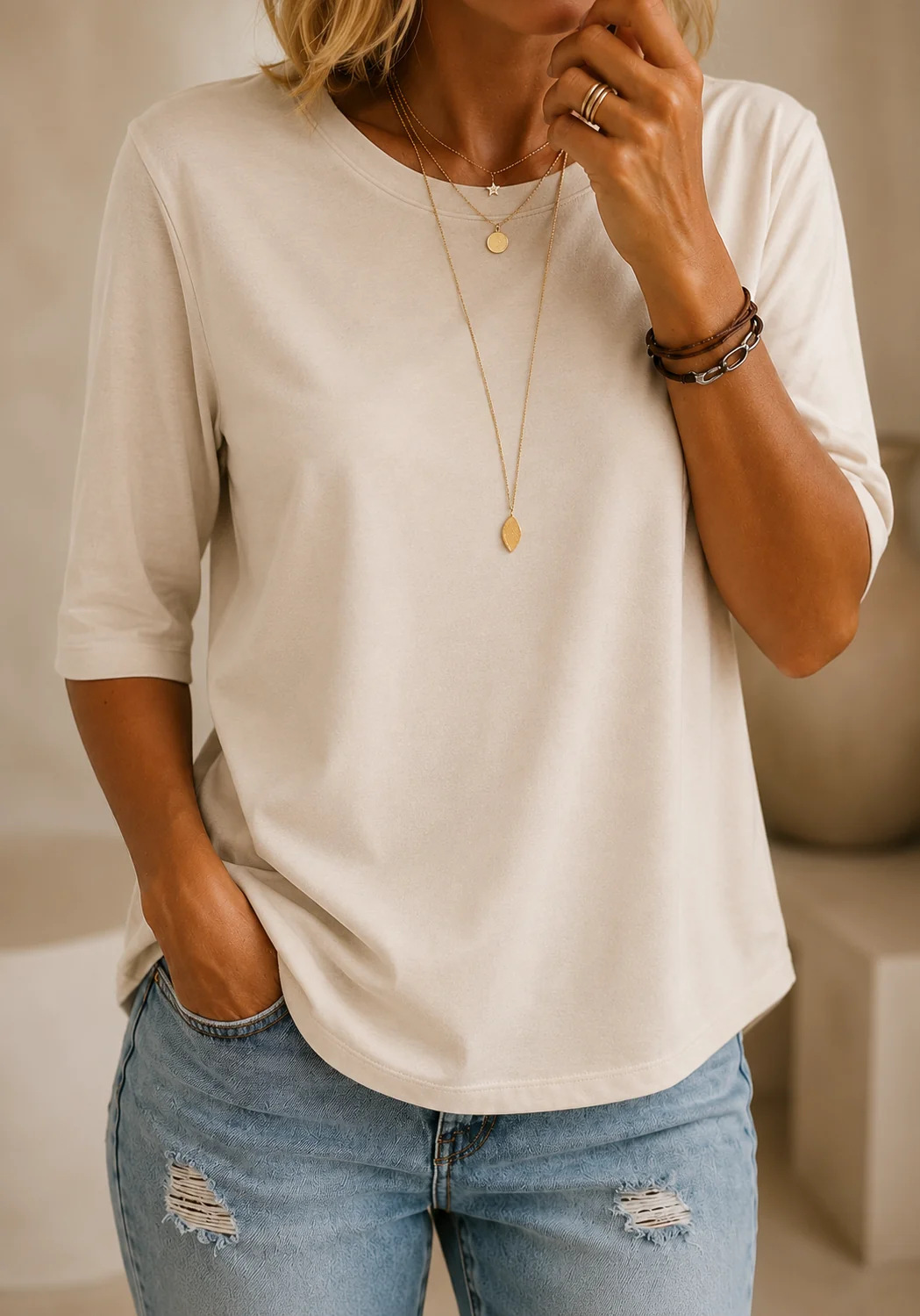 Arisa - Camiseta de Cuello Redondo y Manga Tres Cuartos