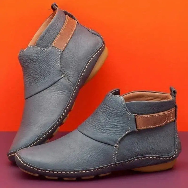 Naadine - Impermeable Cómoda Bota