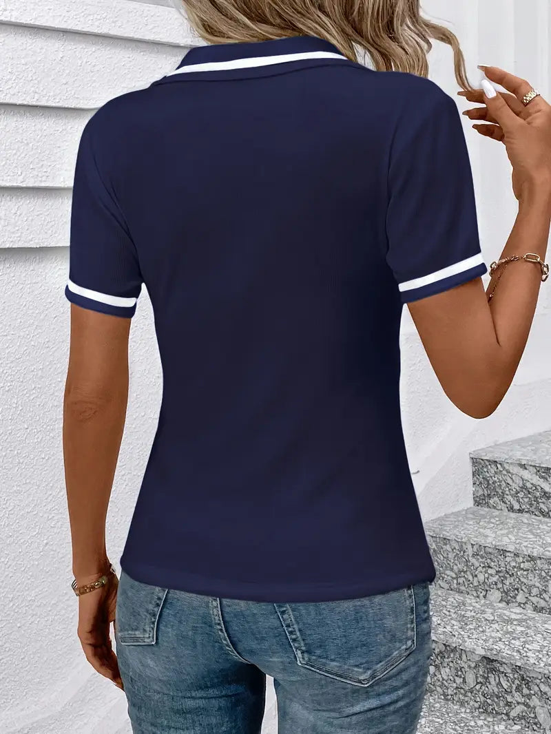 Vasilka - Elegante Top De Manga Corta Con Cuello