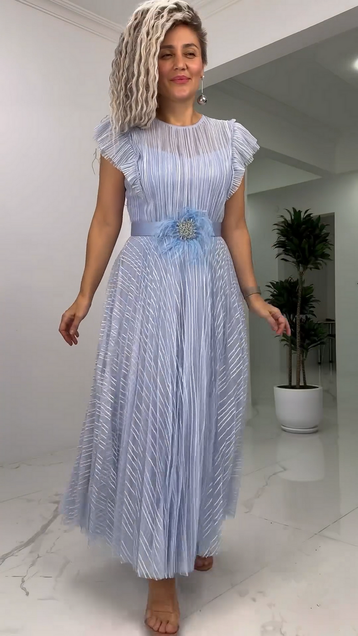 Naysha - Elegante Vestido de Gasa de Seda