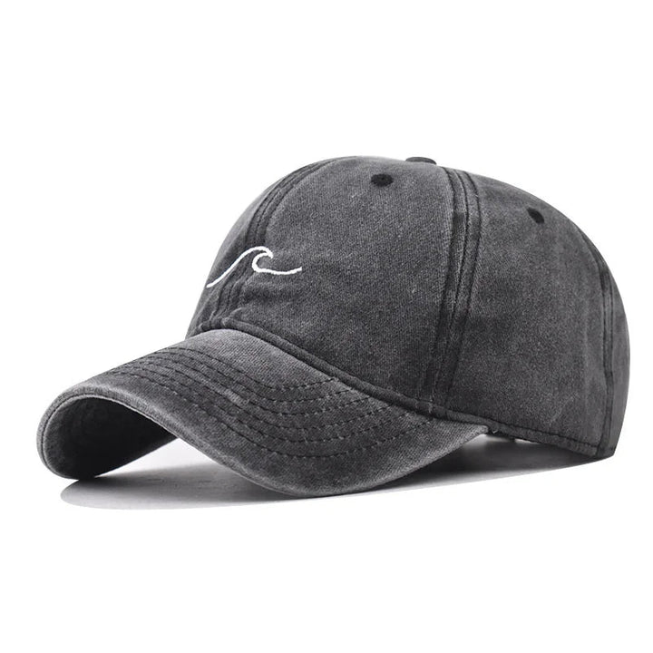 Erkan - Gorra con Bordado de Ondas