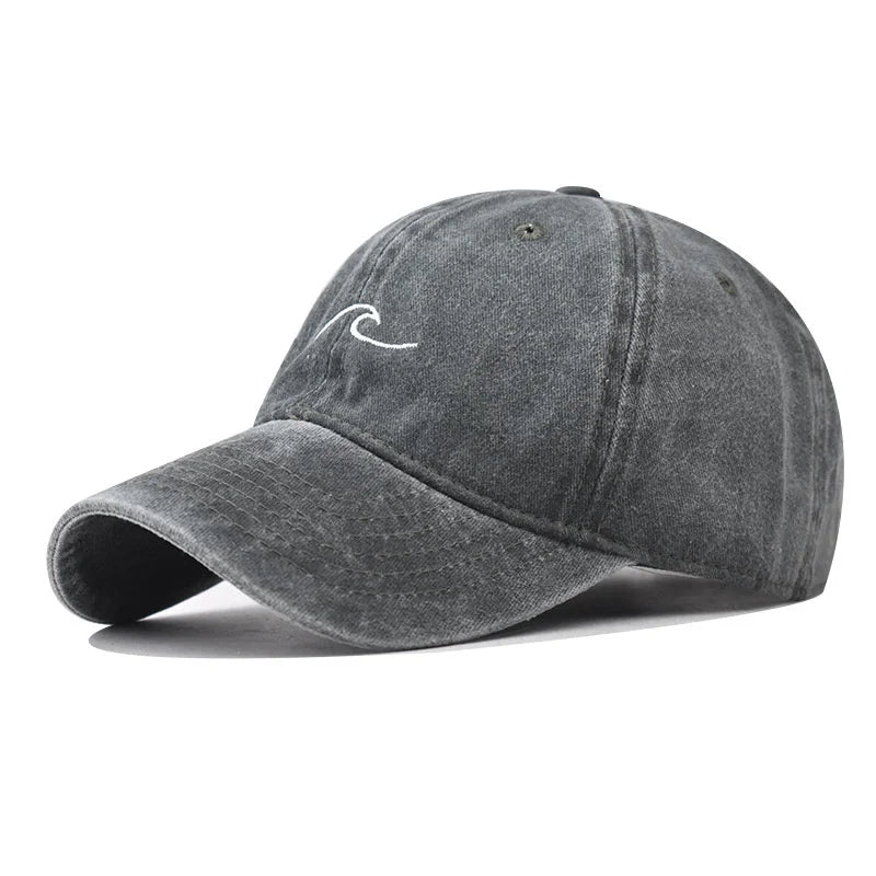 Erkan - Gorra con Bordado de Ondas