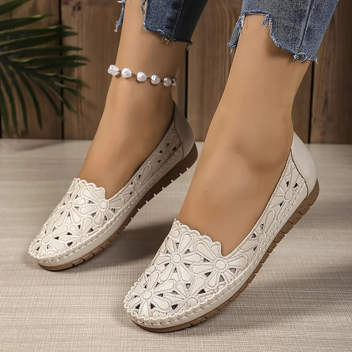 Inessa - Zapatos Ortopédicos De Moda Con Aberturas